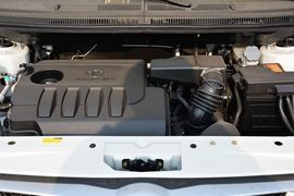 2015款北汽绅宝D20三厢1.3L手动乐活版