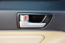 2015款北汽绅宝D20三厢1.3L手动乐活版