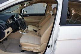 2015款北汽绅宝D20三厢1.3L手动乐活版