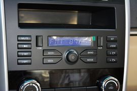 2015款北汽绅宝D20三厢1.3L手动乐活版