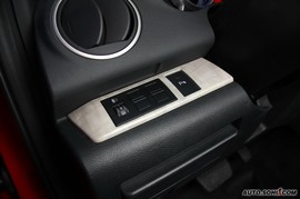 2009款马自达睿翼2.0L手自一体豪华