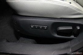 2009款马自达睿翼2.0L手自一体豪华