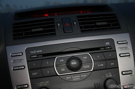 09款马自达睿翼2.0L手自一体豪华版