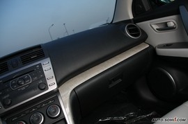 09款马自达睿翼2.0L手自一体豪华版