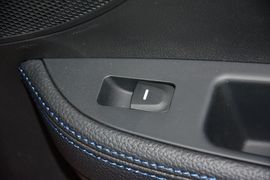 2015款现代Veloster飞思
