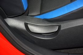 2015款现代Veloster飞思