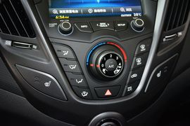 2015款现代Veloster飞思