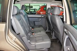 2015款大众途安1.4T自动豪华版5座