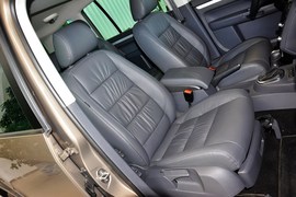 2015款大众途安1.4T自动豪华版5座