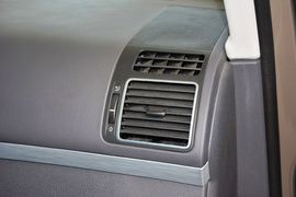 2015款大众途安1.4T自动豪华版5座