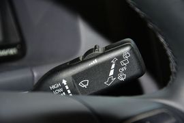 2015款大众途安1.4T自动豪华版5座