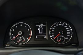 2015款大众途安1.4T自动豪华版5座