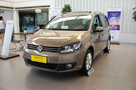 2015款大众途安1.4T自动豪华版5座