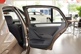 2014款大众宝来1.6L手动时尚型