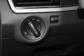 2014款大众宝来1.6L手动时尚型