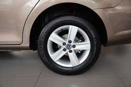 2014款大众宝来1.6L手动时尚型