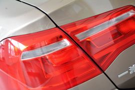 2014款大众宝来1.6L手动时尚型