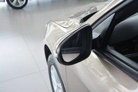 2014款大众宝来1.6L手动时尚型
