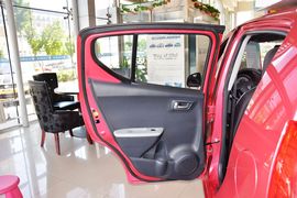 2013款铃木奥拓1.0L手动舒适型