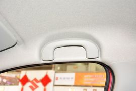 2013款铃木奥拓1.0L手动舒适型