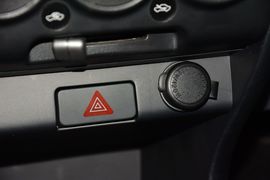 2013款铃木奥拓1.0L手动舒适型