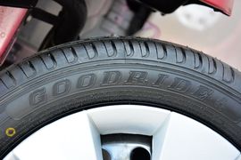 2013款铃木奥拓1.0L手动舒适型