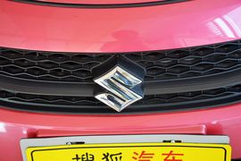 2013款铃木奥拓1.0L手动舒适型