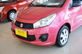 2013款铃木奥拓1.0L手动舒适型