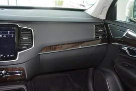 2015款沃尔沃XC90