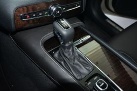 2015款沃尔沃XC90