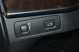 2015款沃尔沃XC90