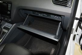 2015款斯柯达明锐1.8T逸臻旅行版