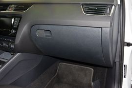 2015款斯柯达明锐1.8T逸臻旅行版