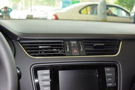 2015款斯柯达明锐1.8T逸臻旅行版