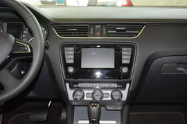 2015款斯柯达明锐1.8T逸臻旅行版