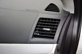 2015款三菱翼神1.8L