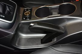 2015款福特翼虎2.0L
