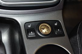 2015款福特翼虎2.0L