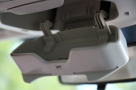 2015款全新换代三厢福克斯1.0T手动版实拍