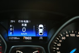 2015款全新换代两厢福克斯1.5T自动版实拍
