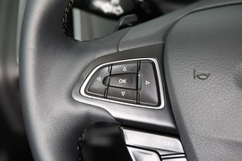 2015款全新换代两厢福克斯1.5T自动版实拍