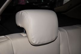 2013款奇瑞风云2两厢1.5L手动锐意版