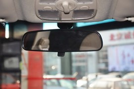 2013款奇瑞风云2两厢1.5L手动锐意版