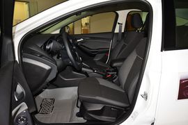 2012款福特福克斯两厢1.6L手动舒适型