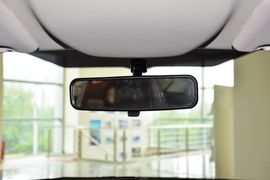 2012款福特福克斯两厢1.6L手动舒适型