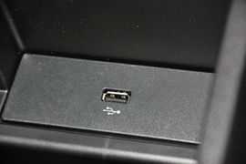 2012款福特福克斯两厢1.6L手动舒适型