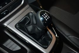 2012款福特福克斯两厢1.6L手动舒适型