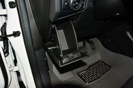 2012款福特福克斯两厢1.6L手动舒适型