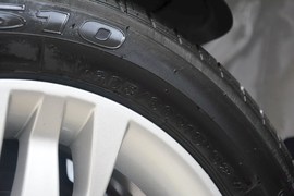 2012款福特福克斯两厢1.6L手动舒适型