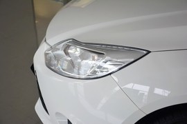 2012款福特福克斯两厢1.6L手动舒适型